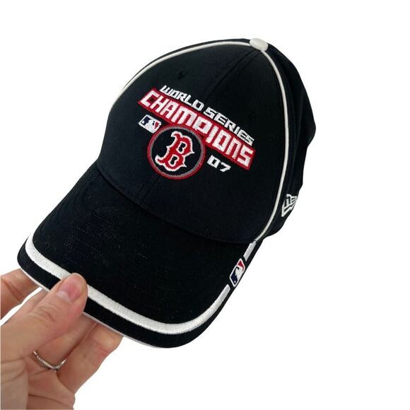 NWT Boston Red Sox New Era 07 World Series Champions Hat Black - Picture 1 of 10
